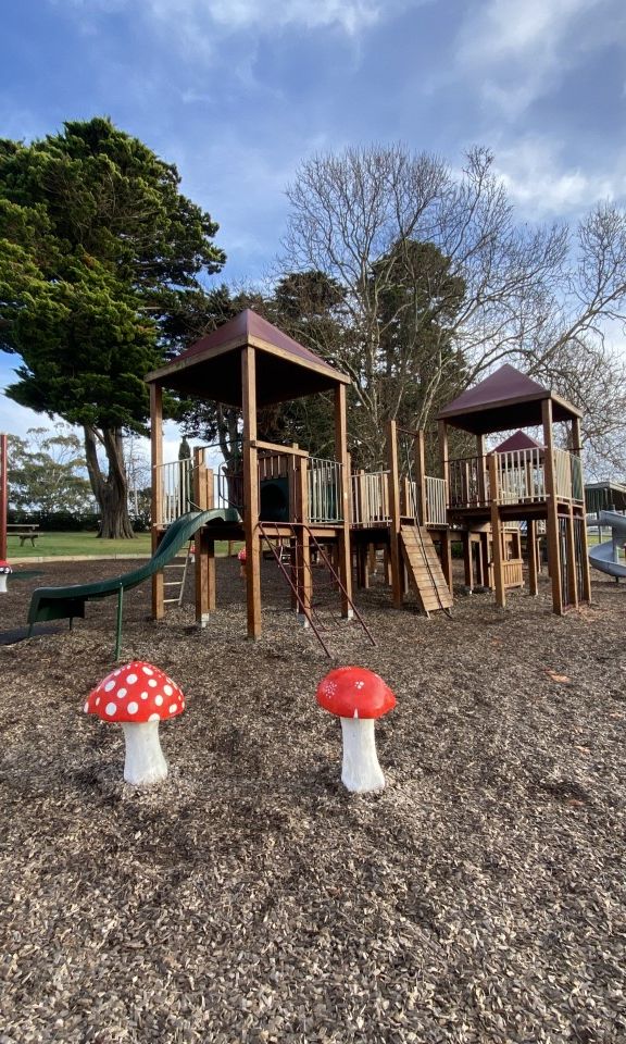 Lake Guthridge Playground 1