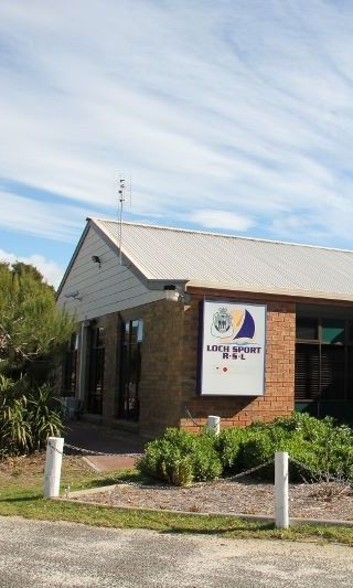 Loch Sport Rsl Exterior