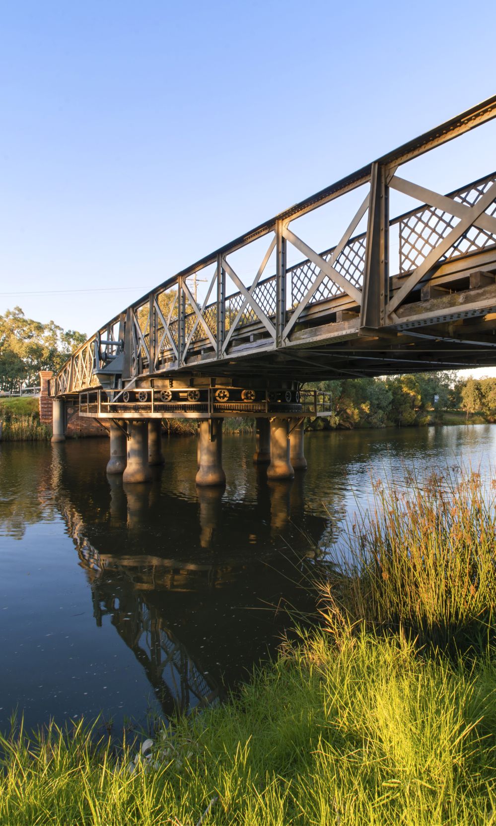 Sale Swing Bridge 005